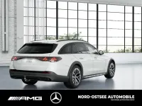 Gebraucht Mercedes E300 Premium Plus 197 PS (144 kW) 2025 Manufaktur lack manufaktur opa Limousine