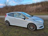 Gebraucht Ford Fiesta ST200 200 PS (147 kW) 2016 Grau Kleinwagen