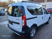 Gebraucht Dacia Dokker Stepway 95 PS (69 kW) 2020 Weiß Van / Kleinbus