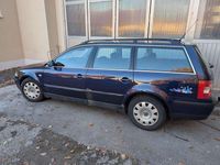 Gebraucht VW Passat Basis 131 PS (96 kW) 2002 Blau Kombi