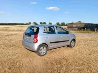Gebraucht Kia Picanto 64 PS (47 kW) 2009 Silber Kleinwagen