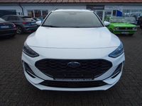 Gebraucht Ford Focus ST-Line 125 PS (91 kW) 2024 Weiß Kombi