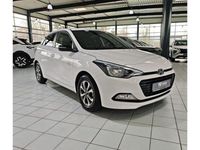 Gebraucht Hyundai i20 84 PS (61 kW) 2018 Weiss Limousine