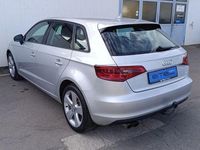 Gebraucht Audi A3 Ambition 122 PS (89 kW) 2013 Silber (eissilber metallic) Limousine
