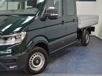 Gebraucht VW Crafter Trendline 177 PS (130 kW) 2024 Grün Van