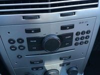 Gebraucht Opel Astra 116 PS (85 kW) 2009 Schwarz Kleinwagen