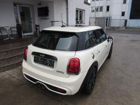 Gebraucht Mini Cooper 192 PS (141 kW) 2015 Weiß Kleinwagen