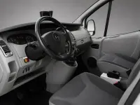 Gebraucht Opel Vivaro 90 PS (66 kW) 2006 Weiß Van / Kleinbus