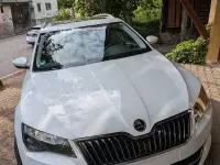Gebraucht Skoda Superb Ambition 190 PS (139 kW) 2017 Weiß Kombi