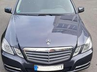 Gebraucht Mercedes E220 170 PS (125 kW) 2012 Grau Kombi