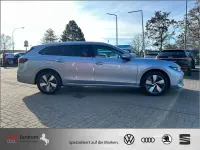 Gebraucht VW Passat Business 150 PS (110 kW) 2025 Oyster silver metallic Kombi