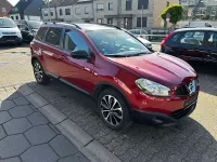 Gebraucht Nissan Qashqai +2 360º 131 PS (96 kW) 2013 Rot SUV