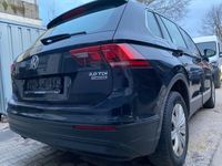 gebraucht VW Tiguan 2.0 TDI 4Motion DSG LED Navi Shz Pdc Kam