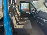 Gebraucht Iveco Daily 170 PS (125 kW) 2016 Blau Van / Kleinbus