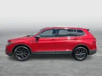 Gebraucht VW Tiguan Allspace Life 150 PS (110 kW) 2023 Kings red metallic SUV