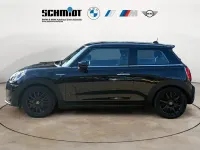 Gebraucht Mini Cooper SE Classic 135 kW (184 PS) 2023 (schwarz)  midnight black Kleinwagen