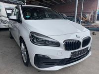 Gebraucht BMW 220 Gran Tourer Advantage 190 PS (139 kW) 2021 Weiß Van / Kleinbus
