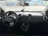 Gebraucht Mazda 2 85 PS (62 kW) 2009 Schwarz Kleinwagen