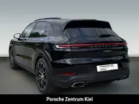 Gebraucht Porsche Cayenne 470 PS (345 kW) 2025 Chromitschwarzmetallic SUV