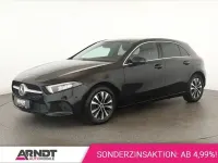 Gebraucht Mercedes A200 Progressive 163 PS (119 kW) 2021 Kosmosschwarz Limousine