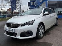 Gebraucht Peugeot 308 Allure 131 PS (96 kW) 2018 Lack weiss perlglänzend Kombi