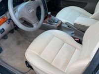 Gebraucht Audi A4 90 PS (66 kW) 2000 Schwarz Limousine