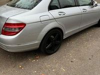 Gebraucht Mercedes C180 Elegance 156 PS (114 kW) 2010 Silber Limousine