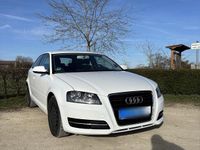 Gebraucht Audi A3 105 PS (77 kW) 2010 Weiß Kleinwagen