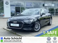 Używany Audi A4 150 KM (110 kW) 2022 Czarny Kombi