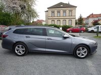 Gebraucht Opel Insignia 140 PS (102 kW) 2018 Grau Kombi
