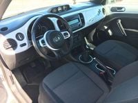 Gebraucht VW Beetle Cup 105 PS (77 kW) 2014 Weiß Kleinwagen