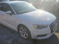 Gebraucht Audi A3 Ambition 110 PS (80 kW) 2015 Gletscherweiss Limousine