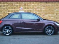 Gebraucht Audi A1 Ambition 90 PS (66 kW) 2014 Schwarz Kleinwagen