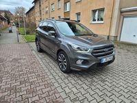 Gebraucht Ford Kuga ST-Line 179 PS (131 kW) 2018 Grau SUV
