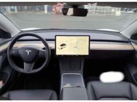 Gebraucht Tesla Model 3 Standard Range 239 kW (325 PS) 2021 Weiß metallic Limousine