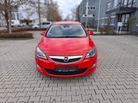 Gebraucht Opel Astra 110 PS (80 kW) 2011 Rot Kombi