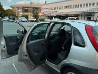 Używany Opel Corsa 65 KM (47 kW) 2002 Szary Hatchback