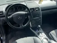 Gebraucht Mercedes A180 Avantgarde 109 PS (80 kW) 2010 Schwarz Kleinwagen