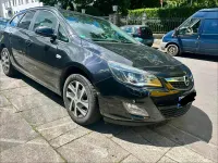Gebraucht Opel Astra 120 PS (88 kW) 2011 Schwarz Kombi