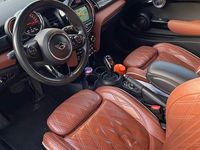 Second-hand Mini Cooper S Chili 192 CP (141 kW) 2018 Negru Hatchback