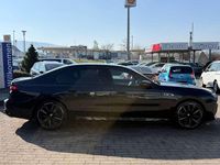 Gebraucht BMW 760 571 PS (419 kW) 2023 Saphirschwarz Limousine