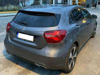 Gebraucht Mercedes A160 Style 102 PS (75 kW) 2018 Grau Limousine