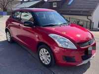 Gebraucht Suzuki Swift 94 PS (69 kW) 2013 Rot Kleinwagen