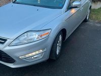 Gebraucht Ford Mondeo 220 PS (161 kW) 2012 Grau Kombi