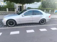 Gebraucht Mercedes C230 197 PS (144 kW) 2005 Grün Limousine