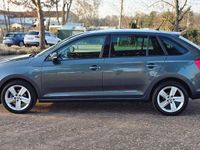 Gebraucht Skoda Rapid Drive 90 PS (66 kW) 2017 Grau Kleinwagen