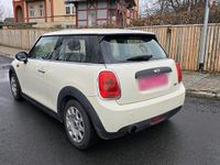 Gebraucht Mini Cooper 102 PS (75 kW) 2015 Gelb Kleinwagen
