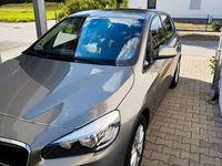 Gebraucht BMW 218 Active Tourer 136 PS (100 kW) 2016 Grau Van / Kleinbus