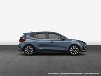 Gebraucht Ford Focus ST-Line X 125 PS (91 kW) 2024 Chrome blue metallic Kombi