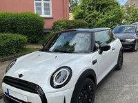 Gebraucht Mini Cooper Classic 136 PS (100 kW) 2023 Weiß Kleinwagen